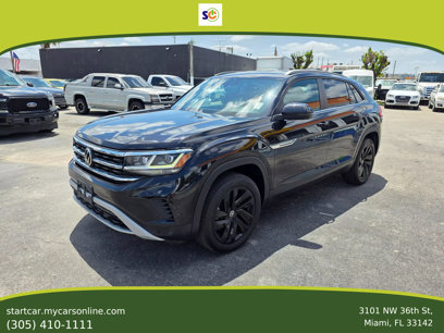 Used 2022 Volkswagen Atlas Cross Sport SE w/ Black Wheel Package