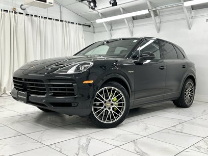 Used 2023 Porsche Cayenne Platinum Edition