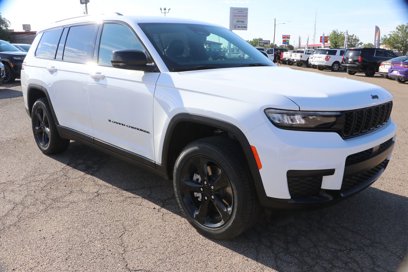 New 2025 Jeep Grand Cherokee L Laredo