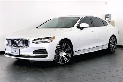 Used 2023 Volvo S90 B6 Ultimate w/ Protection Package Premier
