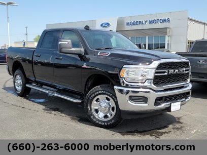 New 2024 RAM 3500 Tradesman w/ Chrome Appearance Group