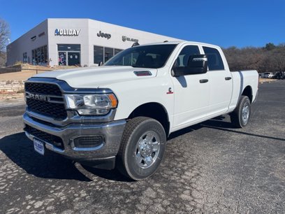 New 2024 RAM 2500 Tradesman w/ Chrome Appearance Group