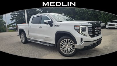 Used 2022 GMC Sierra 1500 SLT w/ SLT Premium Plus Package
