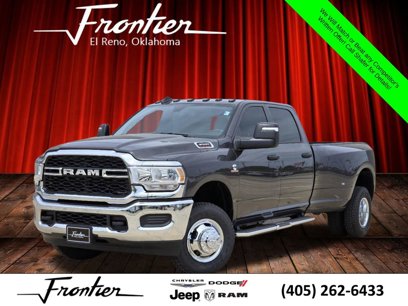 New 2024 RAM 3500 Tradesman w/ Chrome Appearance Group