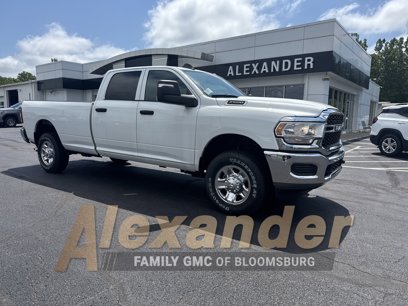 Used 2023 RAM 2500 Tradesman w/ Chrome Appearance Group