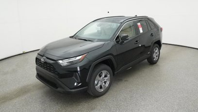 New 2025 Toyota RAV4 LE