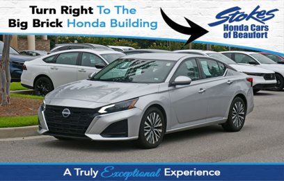 Used 2023 Nissan Altima 2.5 SV