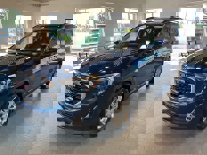 Used 2020 GMC Terrain SLE w/ Driver Convenience Package
