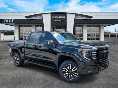 Used 2022 GMC Sierra 1500 AT4 w/ AT4 Premium Package