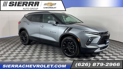 New 2025 Chevrolet Blazer LT w/ LPO, Black Sport Package
