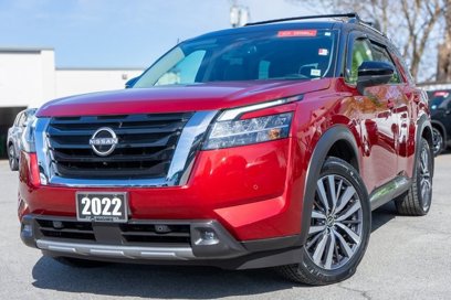 Certified 2022 Nissan Pathfinder Platinum w/ Cargo Package