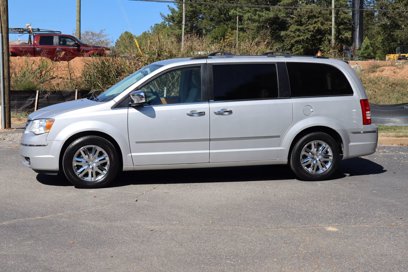 Used 2008 Chrysler Town & Country Limited