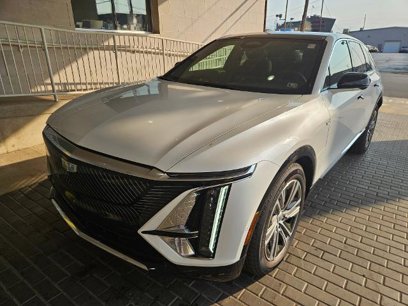 New 2024 Cadillac Lyriq Luxury w/ LPO, Floor Liner Package