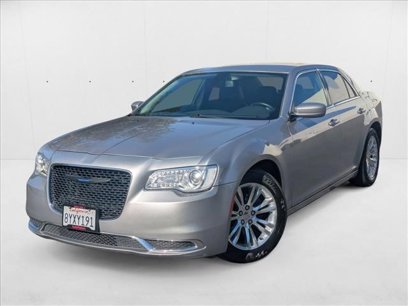 Used 2018 Chrysler 300 Touring L