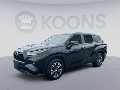 Used 2021 Toyota Highlander XLE