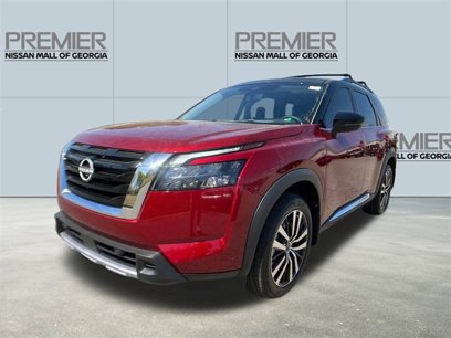 New 2025 Nissan Pathfinder Platinum w/ Cargo Package