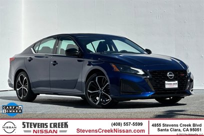Used 2023 Nissan Altima 2.5 SR w/ SR Premium Package
