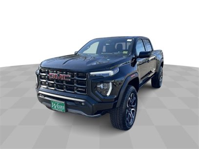 New 2025 GMC Canyon AT4 w/ Nightfall Edition
