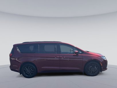 Used 2020 Chrysler Pacifica Touring-L w/ Advanced Safetytec Group