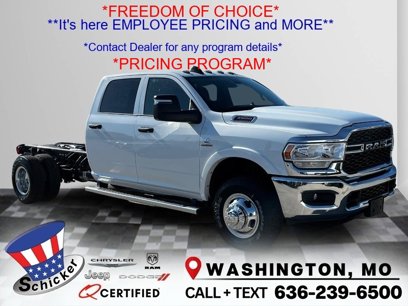 New 2024 RAM 3500 Tradesman w/ Chrome Appearance Group