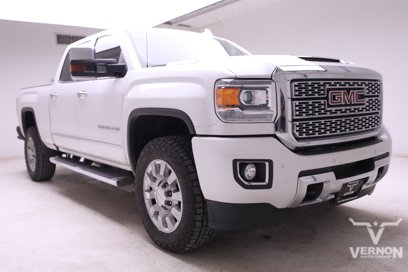 Used 2018 GMC Sierra 2500 Denali w/ Duramax Plus Package