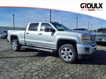 Used 2017 GMC Sierra 2500 Denali w/ Duramax Plus Package