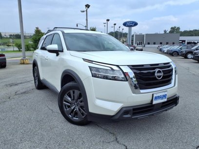 Used 2022 Nissan Pathfinder SV