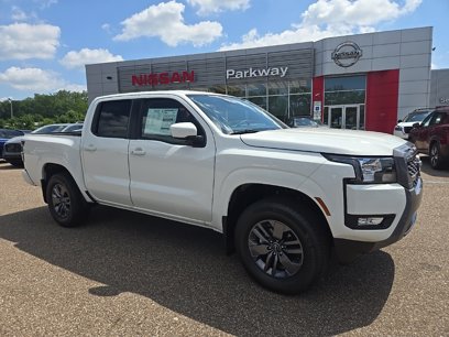 New 2025 Nissan Frontier SV