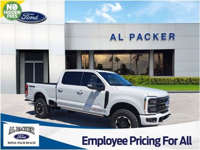 New 2025 Ford F350 Platinum w/ Tremor Off-Road Package