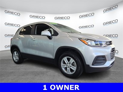 Certified 2022 Chevrolet Trax LS w/ Tint and Cruise Package