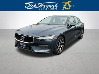 Used 2020 Volvo S60 T5 Momentum