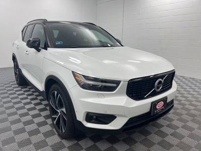 Used 2019 Volvo XC40 T5 R-Design