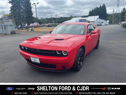 Used 2018 Dodge Challenger SXT w/ Sound Group