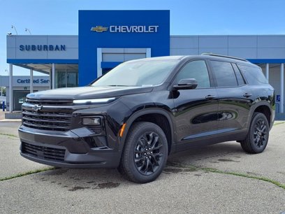 New 2025 Chevrolet Traverse LT w/ Midnight/Sport Edition