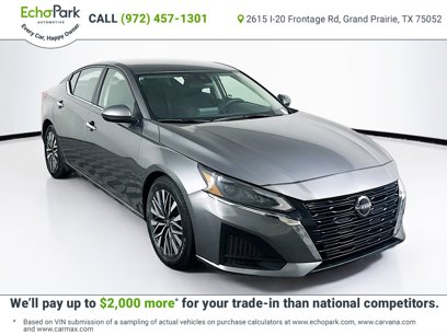 Used 2023 Nissan Altima 2.5 SV