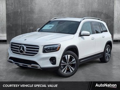 New 2025 Mercedes-Benz GLB 250