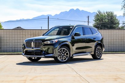New 2025 BMW X1 xDrive28i w/ Premium Package