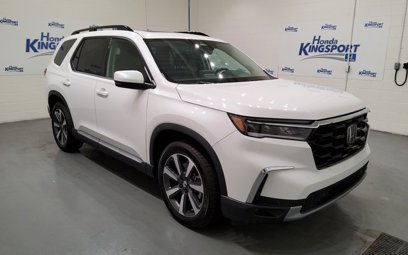 New 2025 Honda Pilot Touring