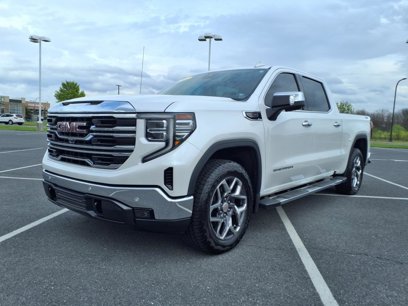 Certified 2022 GMC Sierra 1500 SLT w/ SLT Premium Plus Package