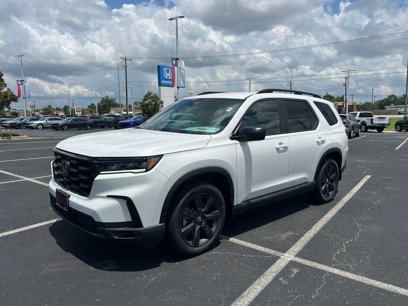 Certified 2025 Honda Pilot Sport