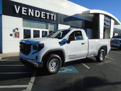 New 2025 GMC Sierra 1500 Pro w/ Pro Value Package