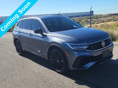 Used 2022 Volkswagen Tiguan SE R-Line