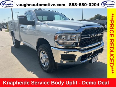 New 2024 RAM 2500 Tradesman w/ Chrome Appearance Group