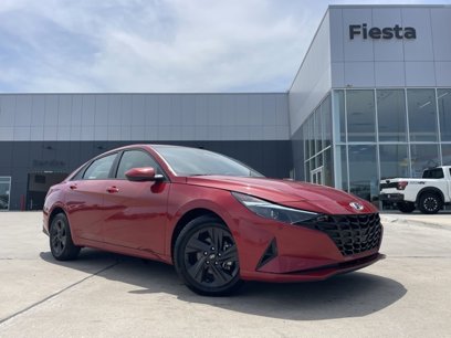 Used 2023 Hyundai Elantra SEL