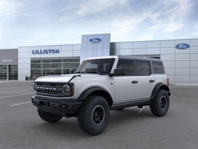 New 2024 Ford Bronco Black Diamond w/ Sasquatch Package