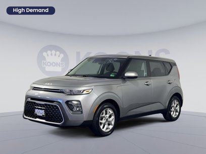 Used 2022 Kia Soul LX w/ Technology Package