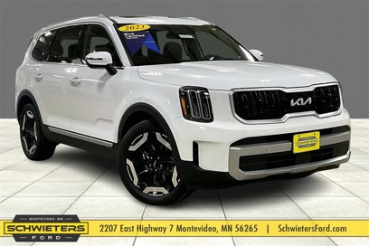Used 2023 Kia Telluride EX w/ EX Captain's Chair Package