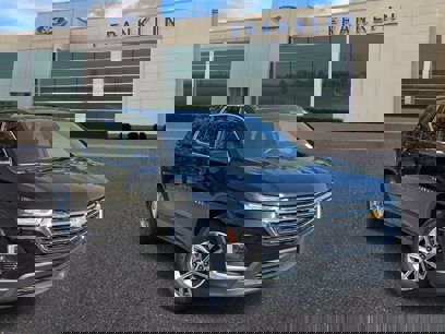 Used 2022 Chevrolet Traverse LT