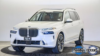 Certified 2023 BMW X7 xDrive40i w/ Premium Package