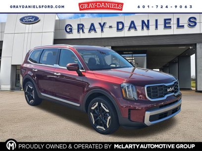 Used 2024 Kia Telluride S w/ S Sunroof Package
